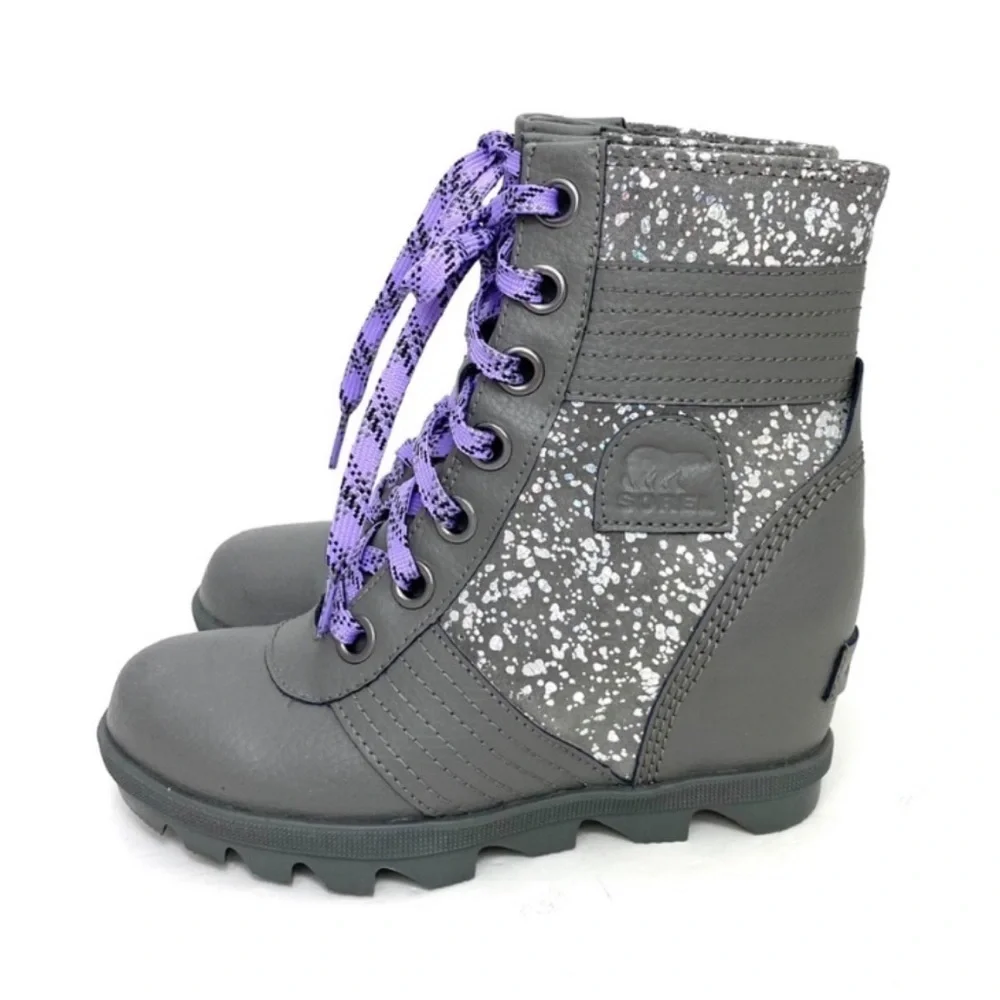 SOREL Lexie Leather Wedge Lace up Boots Metallic Silver Gray Style 182247105